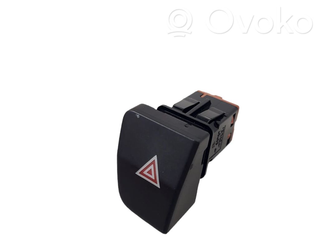 Peugeot 5008 Hazard light switch 
