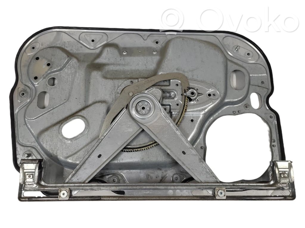 Ford C-MAX I Mecanismo para subir la puerta delantera sin motor 