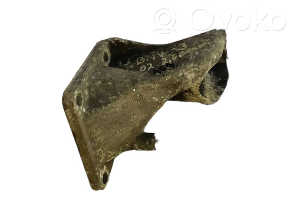 Engine mounting bracket   6759487,24168110,1AC46000