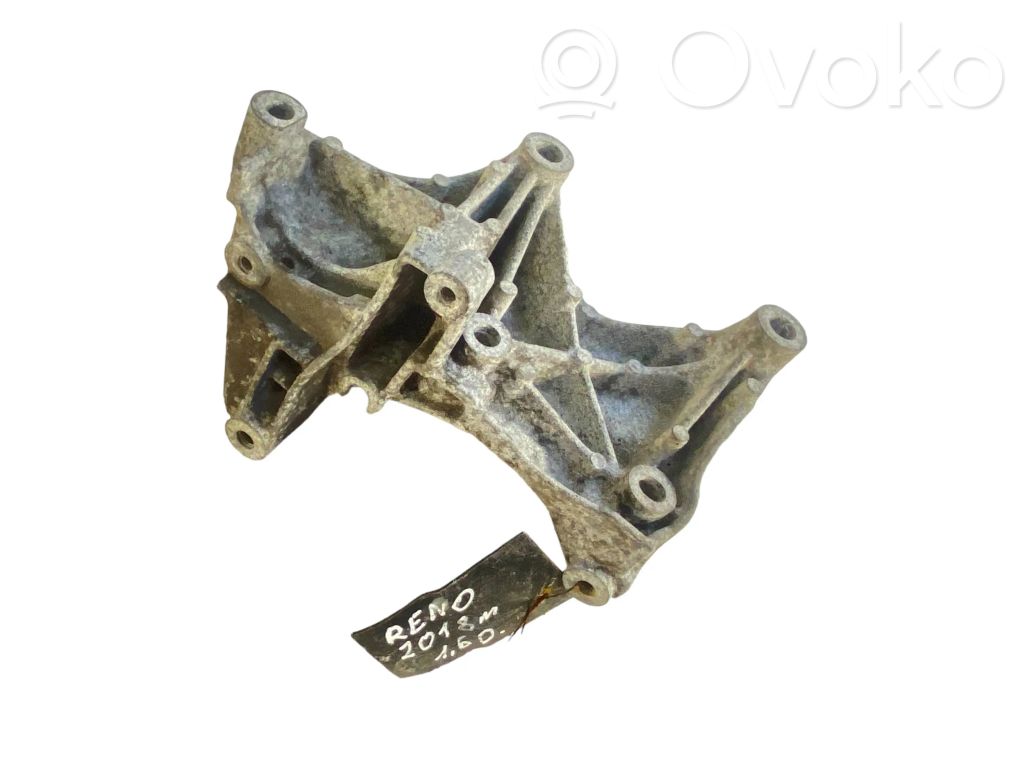 Mocowanie alternatora   117105124R