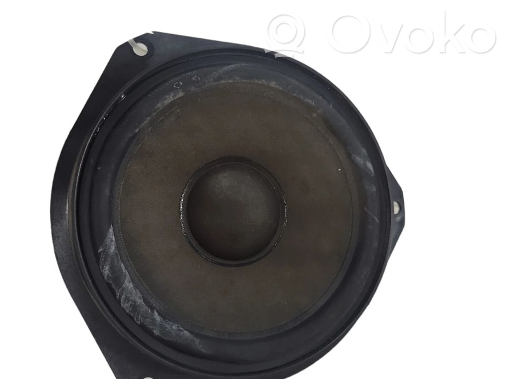 Etuoven kaiutin   24423552