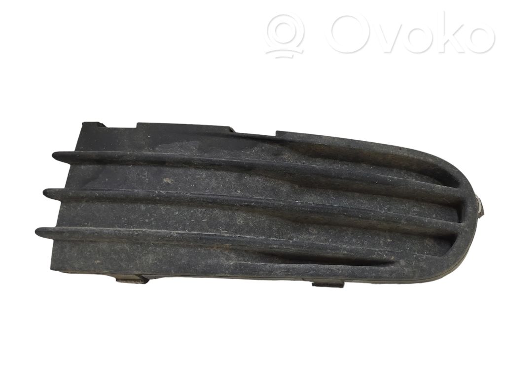 Volvo V50 Kratka dolna zderzaka przedniego 