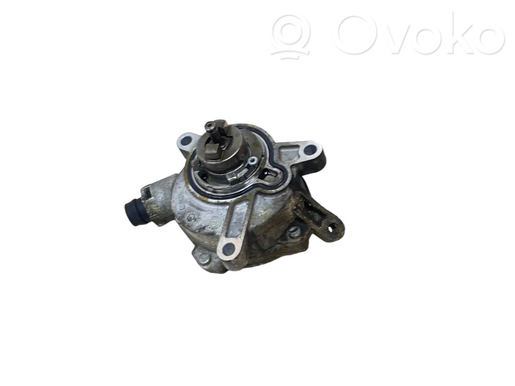 Volvo C30 Pompă vacuum