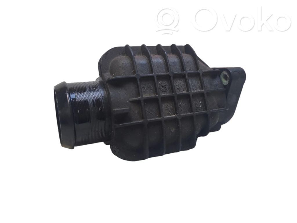 Peugeot 508 Furtun/conductă intercooler
