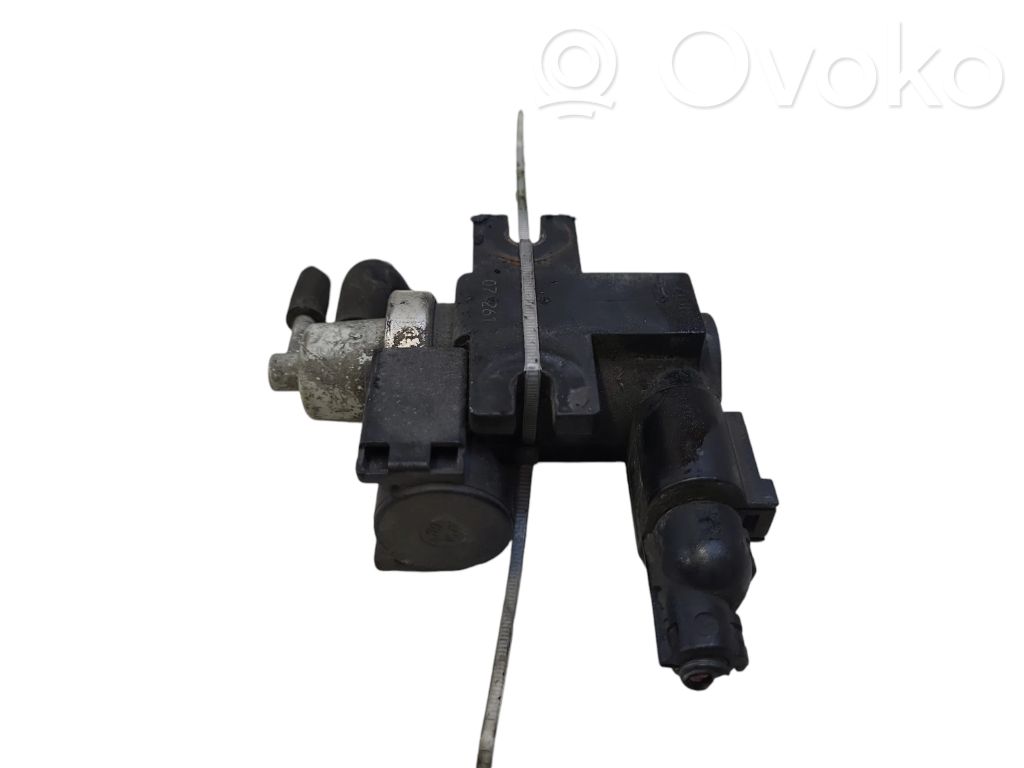 Audi A6 S6 C6 4F Electroválvula del turbo 