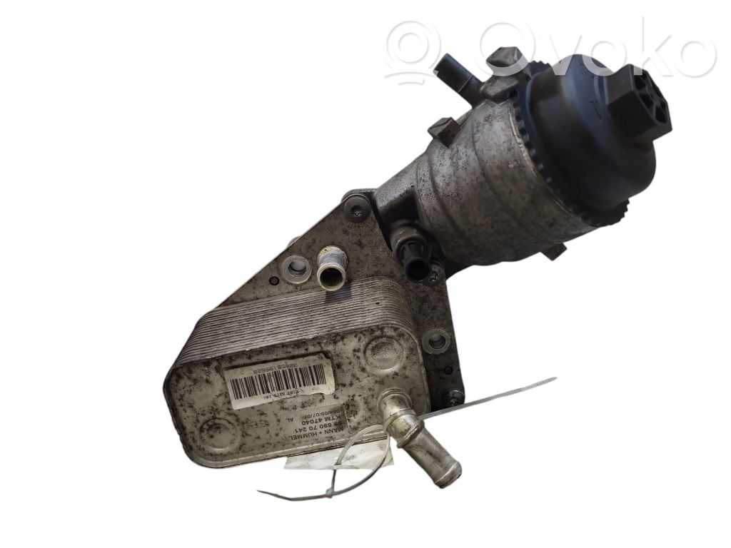 Opel Zafira B Supporto di montaggio del filtro dell’olio 