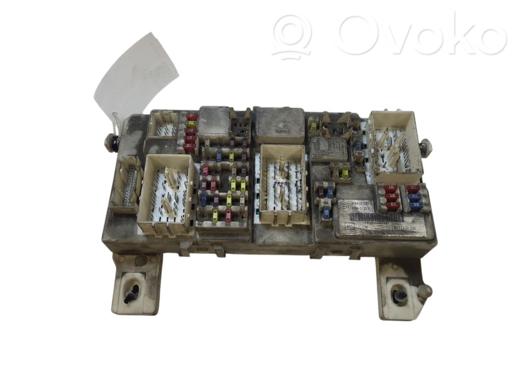 Módulo de fusible   7M5T14A073JB,7Y48154,7M5T14014ALB