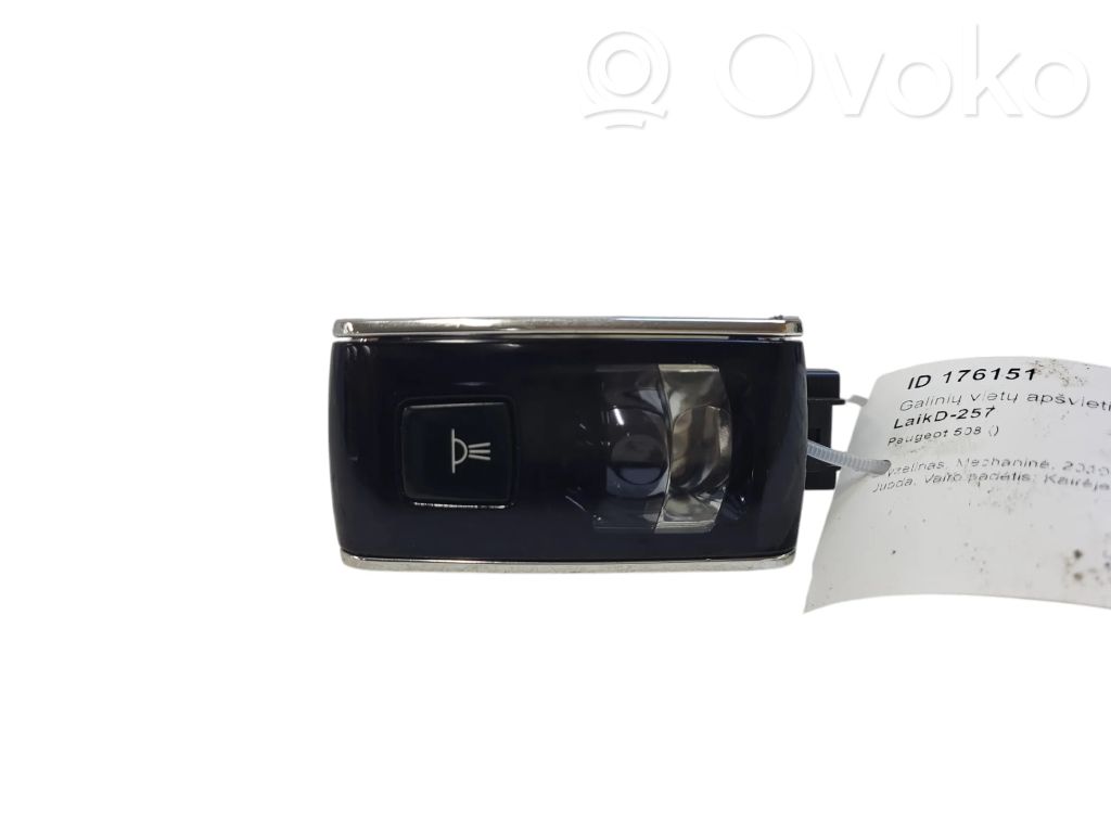 Peugeot 508 Rear seat light 
