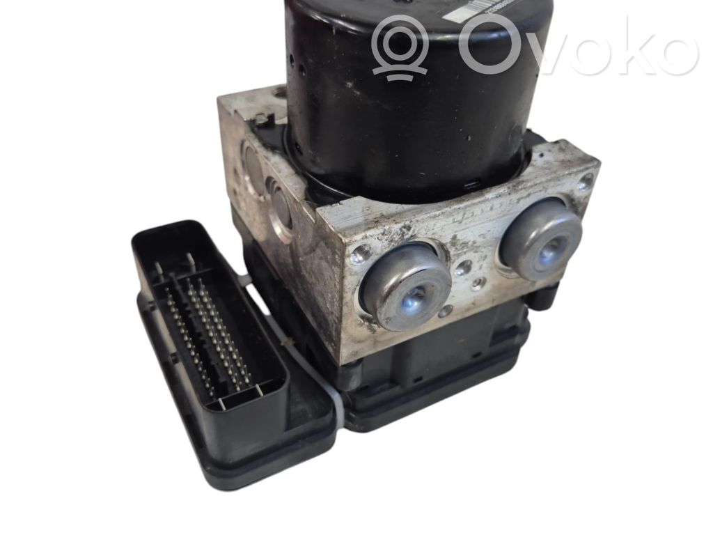 Land Rover Freelander 2 - LR2 ABS Pump 