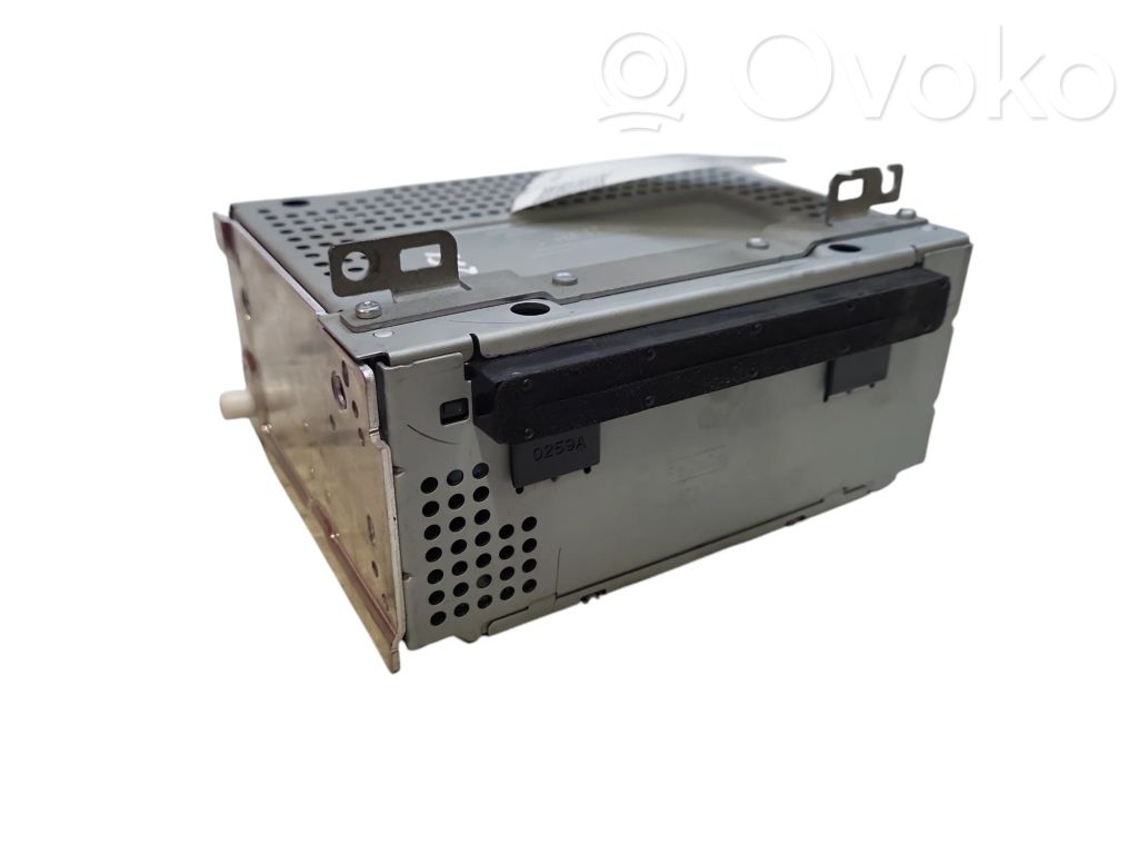 Ford Focus Radio/CD/DVD/GPS head unit 