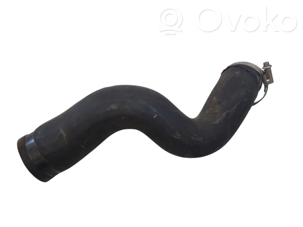 Furtun/conductă intercooler   F1F16K863AB