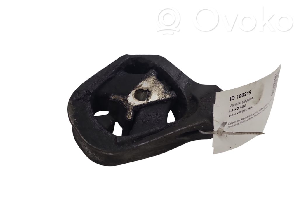 Volvo V40 Engine mount bracket 