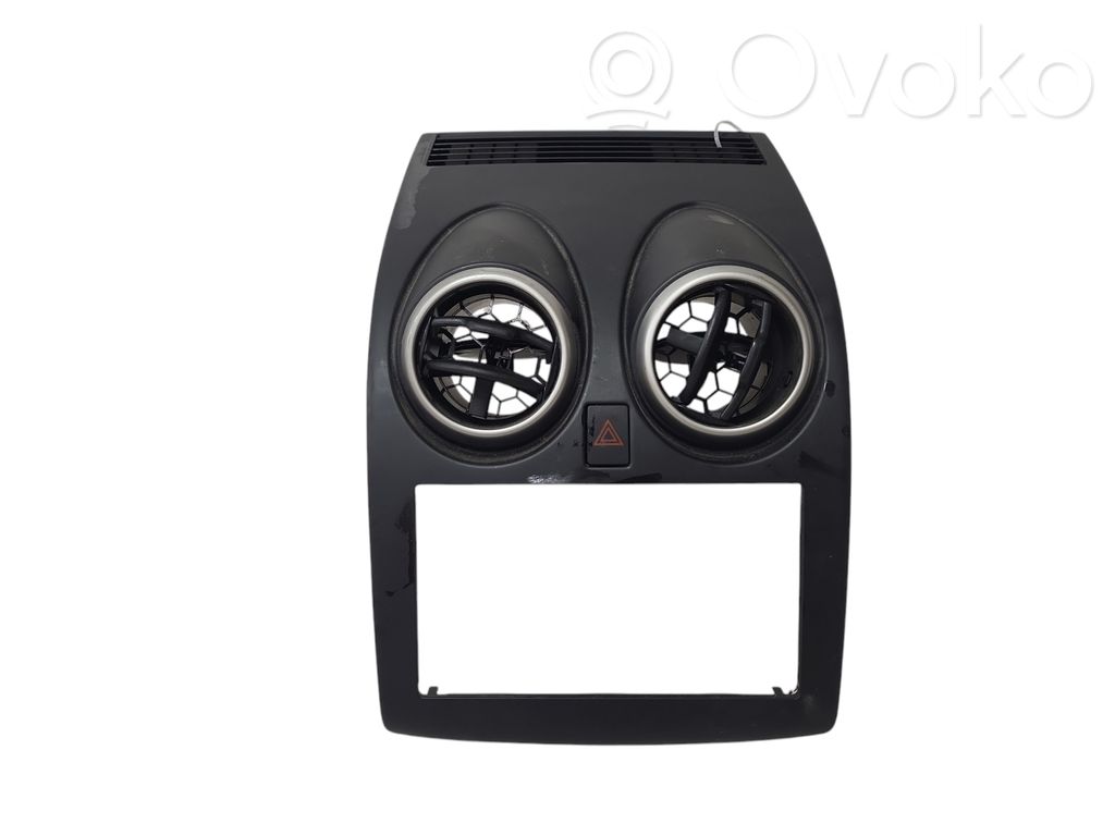 Nissan Qashqai Griglia di ventilazione centrale cruscotto