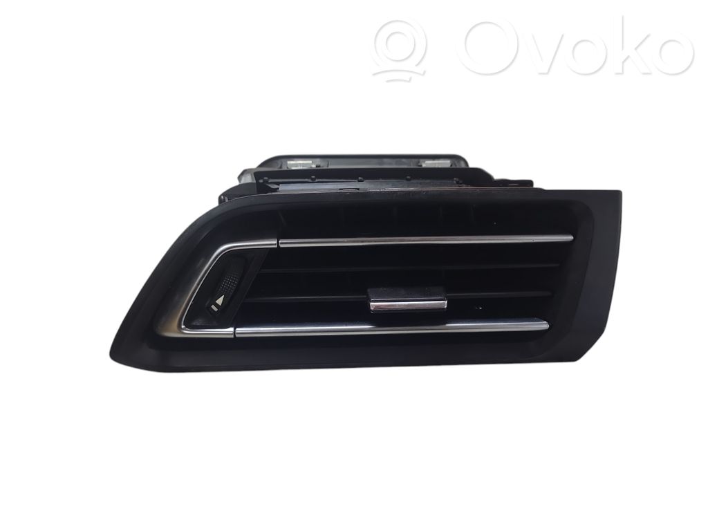 Peugeot 308 Copertura griglia di ventilazione laterale cruscotto