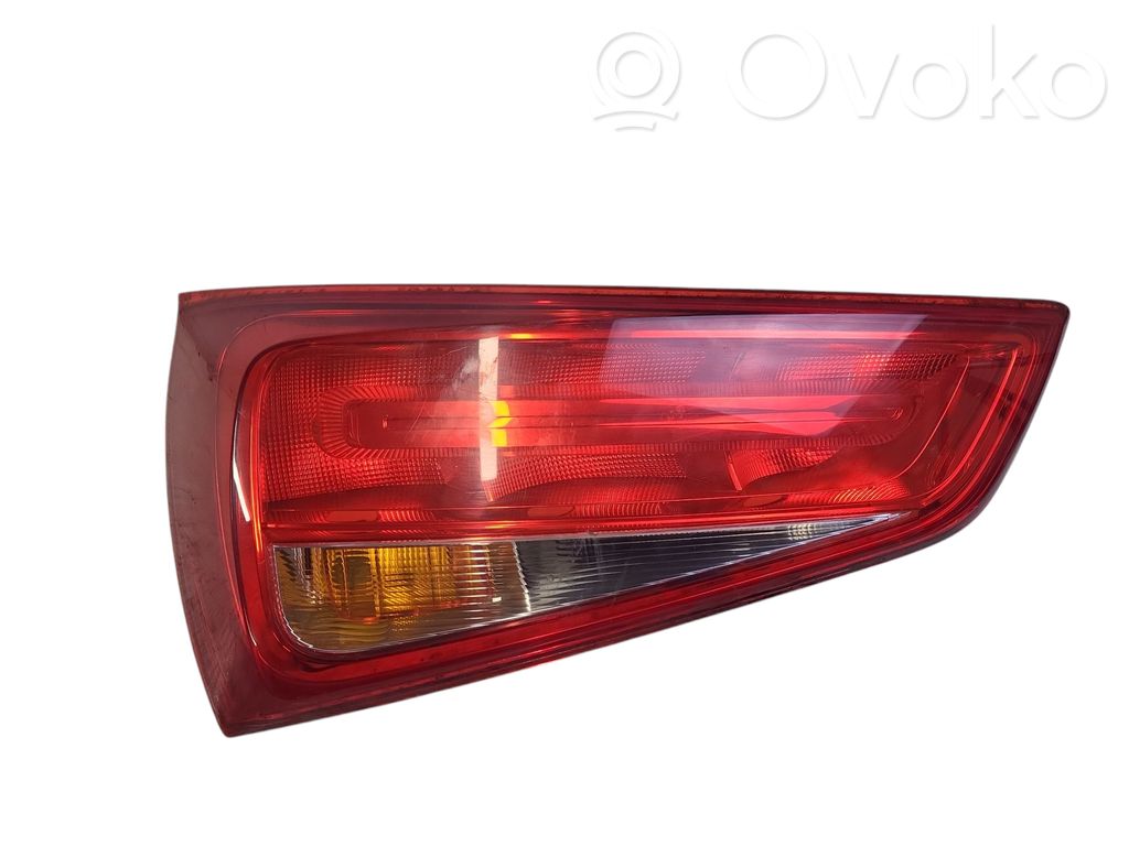 Audi A1 Luces portón trasero/de freno 