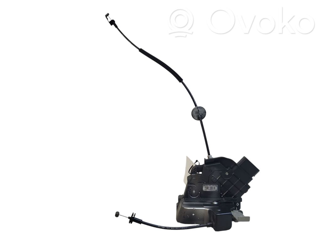 Ford Focus Takaoven lukko 