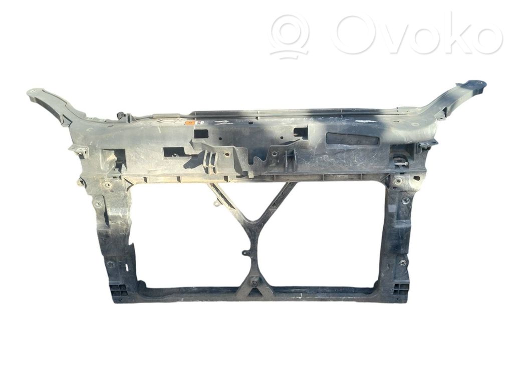 Radiatoru panelis   C23553110