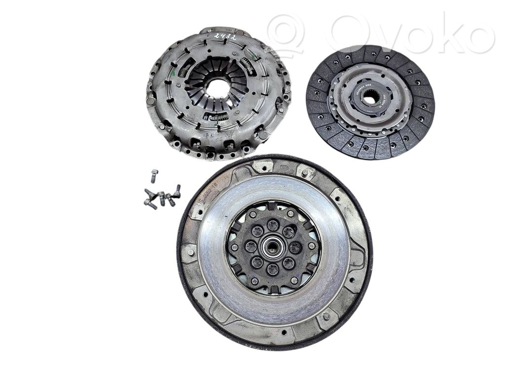 Kit d'embrayage   415055470,324063910,124052310