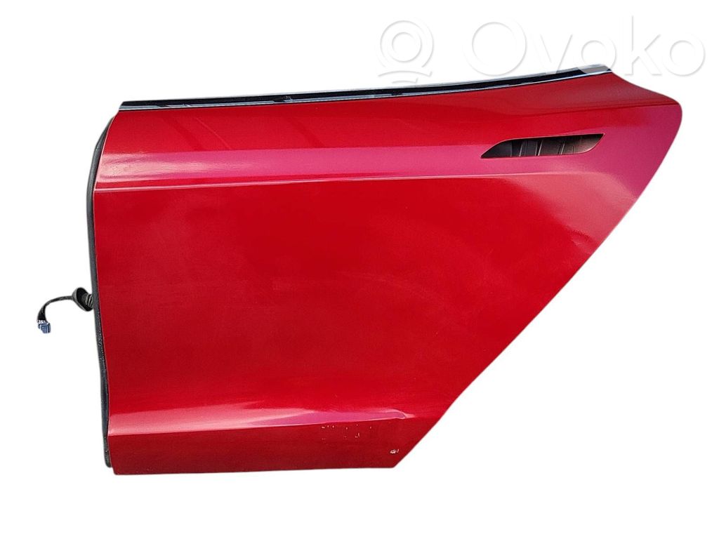 Tesla Model S Galinės durys 