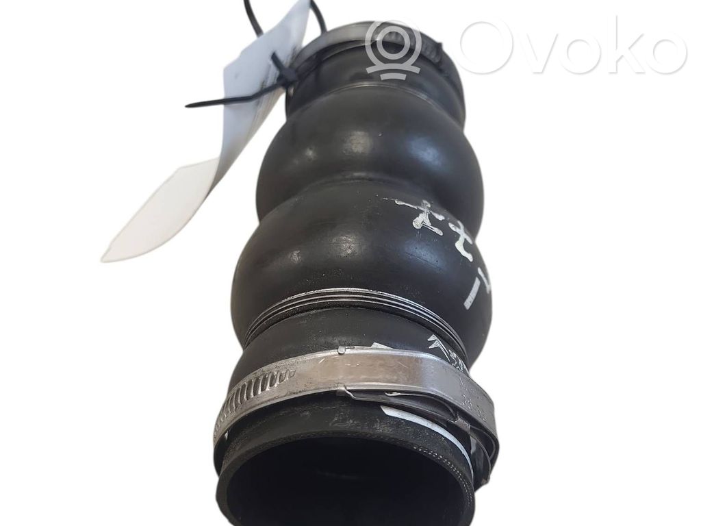 Peugeot 308 Furtun/conductă intercooler 