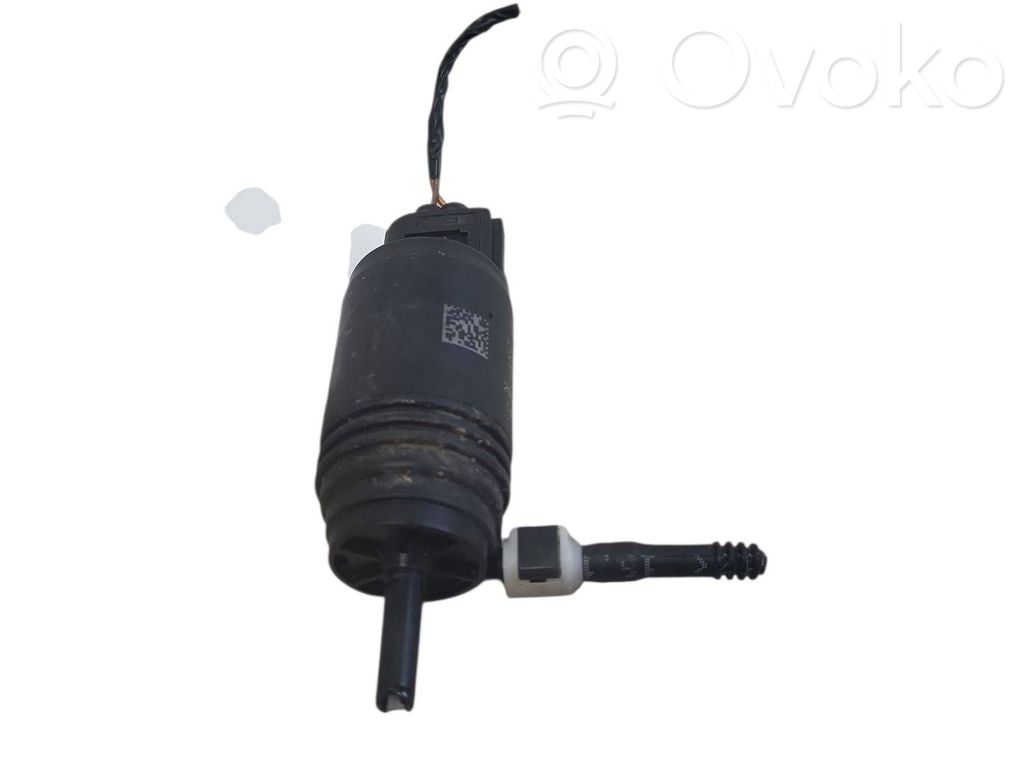 BMW 1 F20 F21 Pumpe Scheibenwaschanlage 