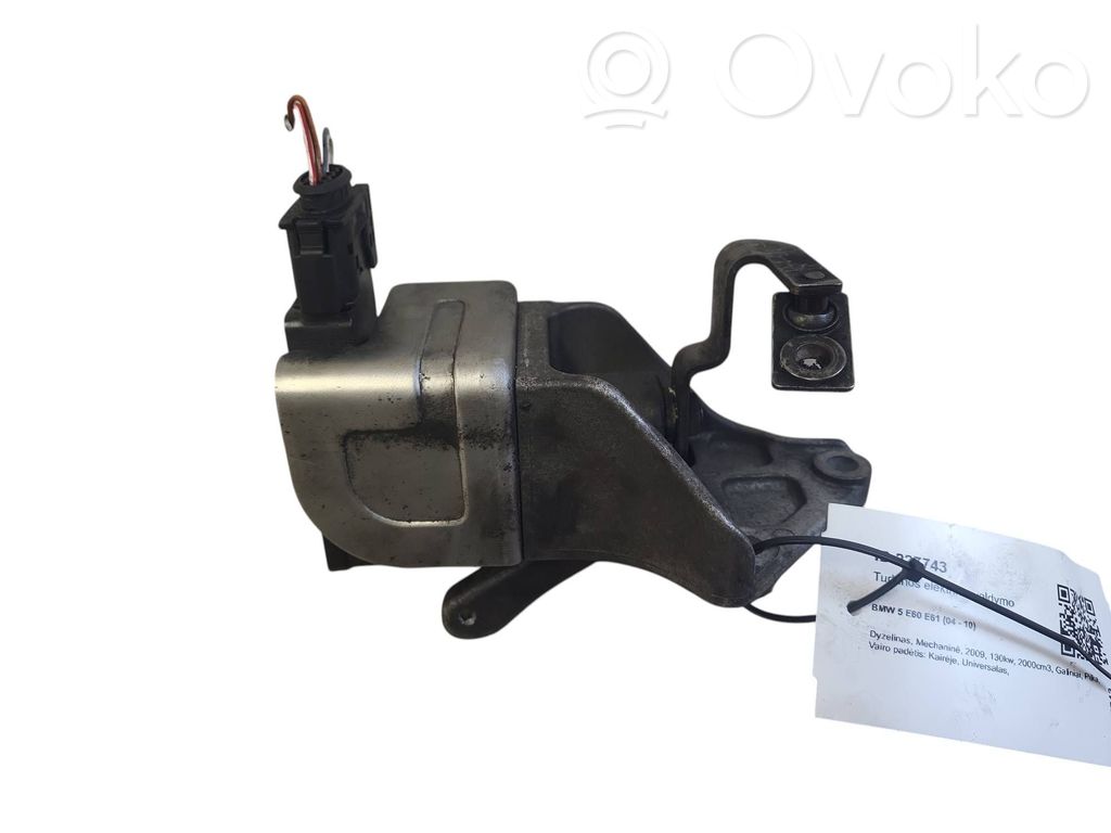 BMW 5 E60 E61 Turbine electric control actuator 