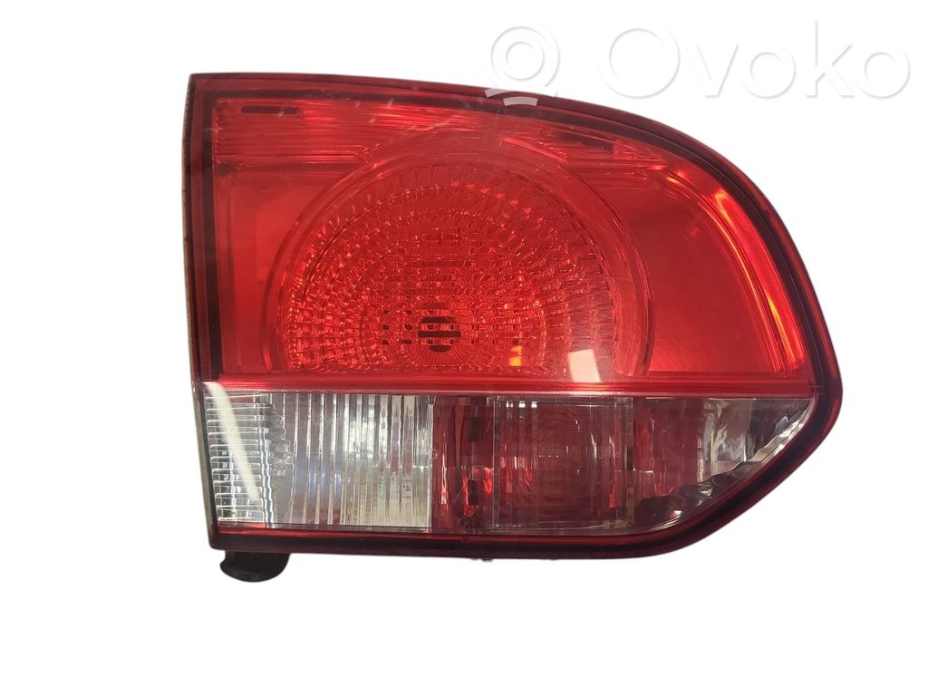 Volkswagen Golf VI Lampy tylnej klapy bagażnika 