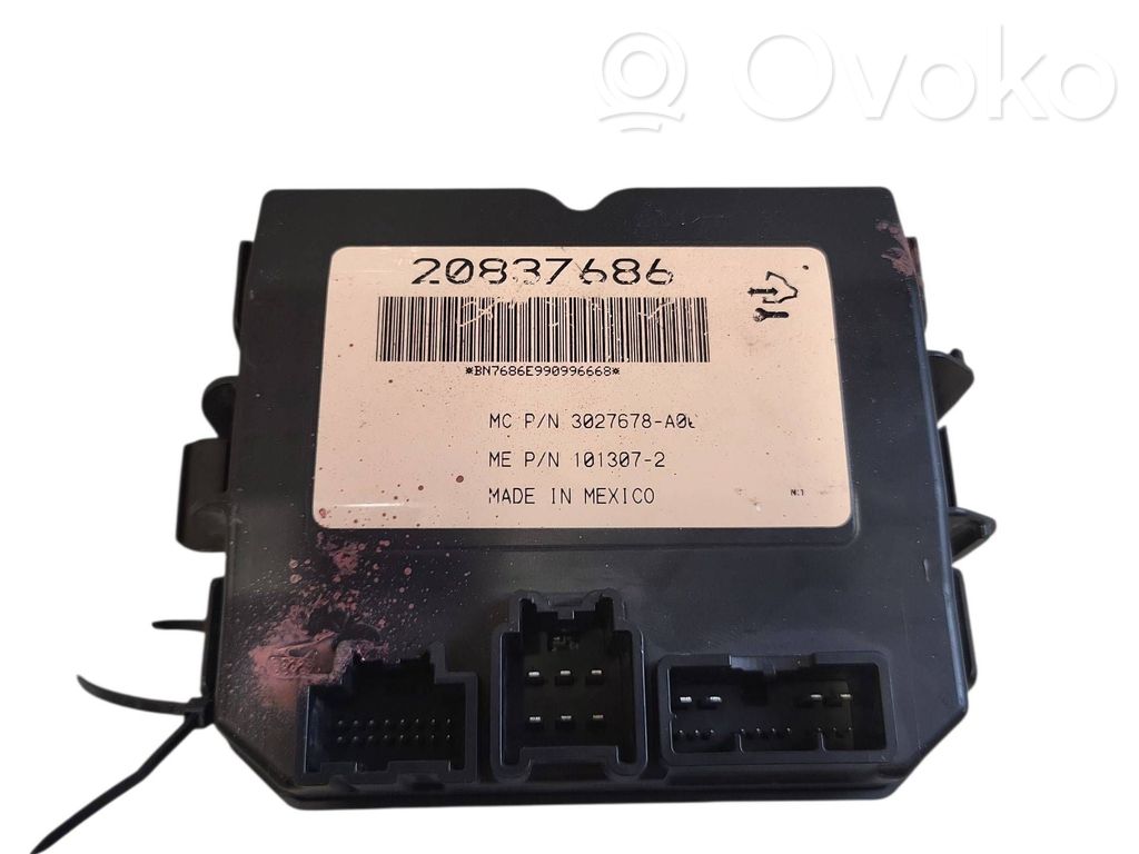 Opel Insignia A Tailgate/trunk control unit/module 