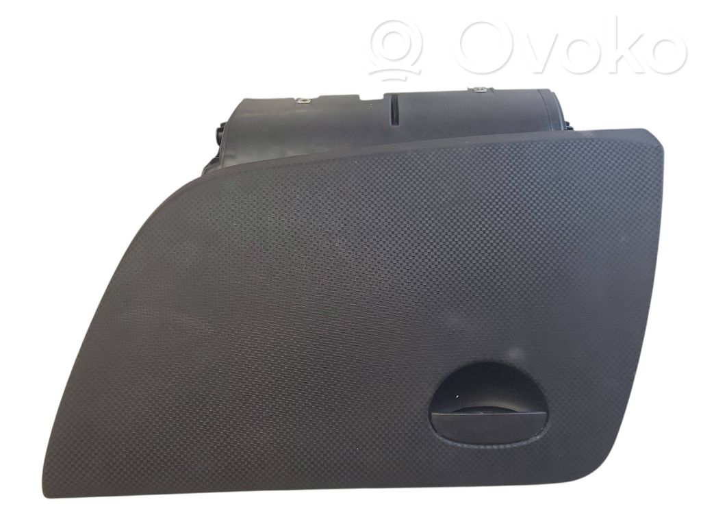 Seat Altea Daiktadėžė 