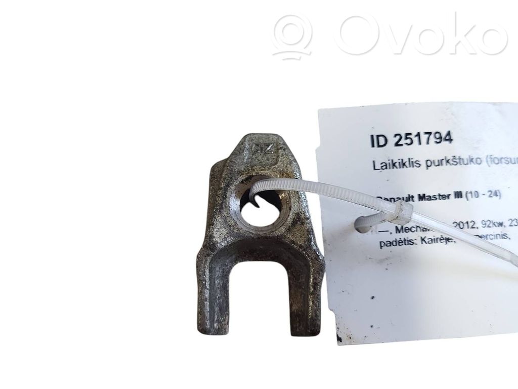 Abrazadera del inyector de combustible