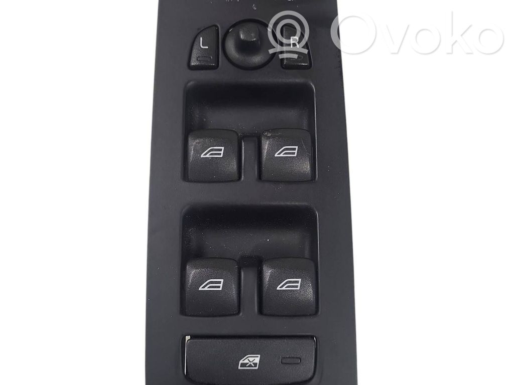 Volvo V40 Interruttore di controllo dell’alzacristalli elettrico 