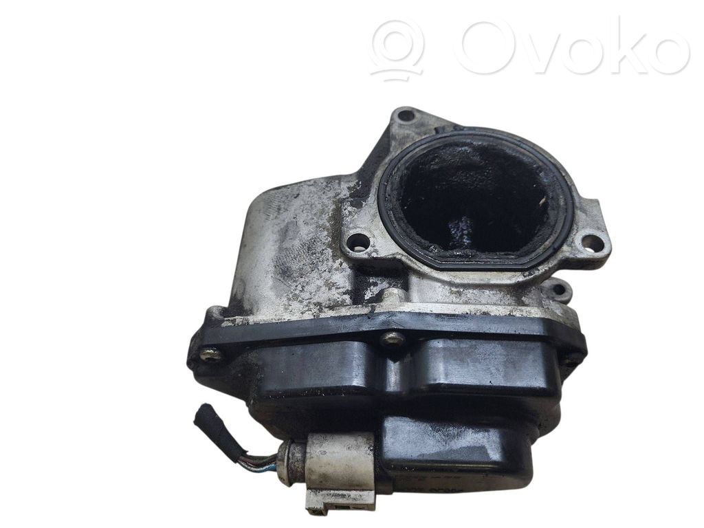 Volkswagen PASSAT B6 Zawór przepustnicy 