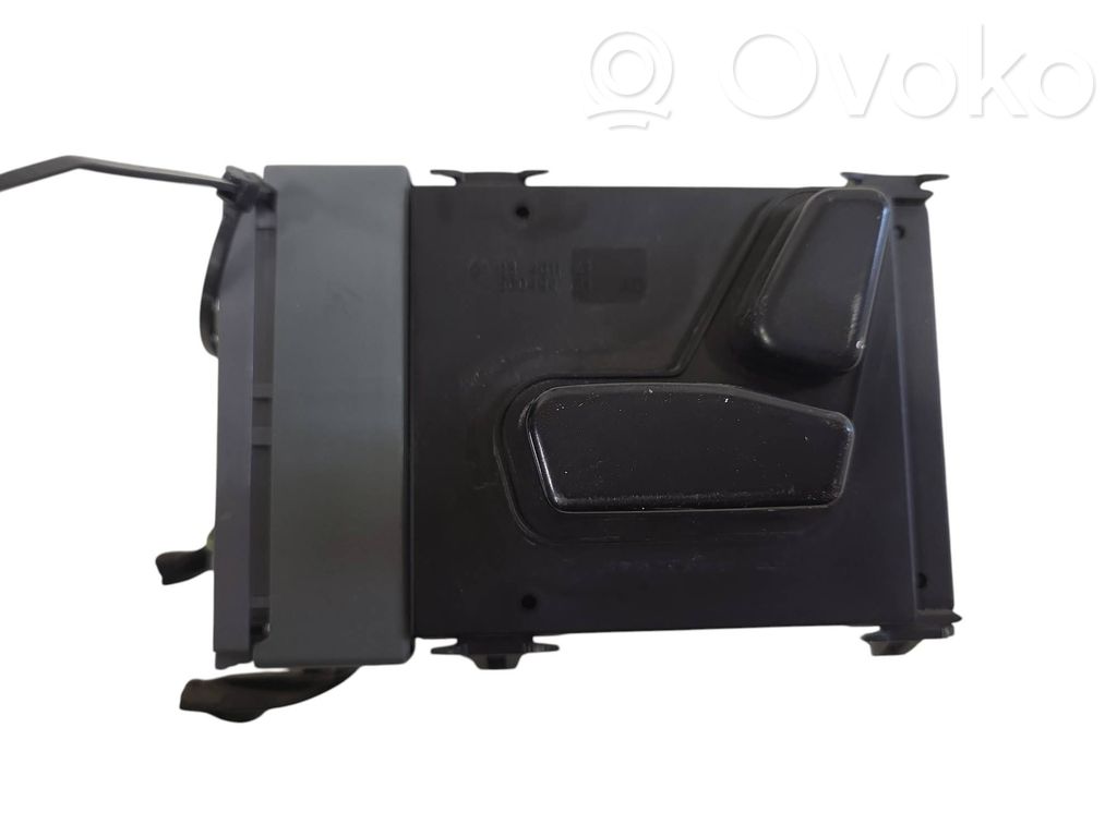 Seat control switch   03461141,560494