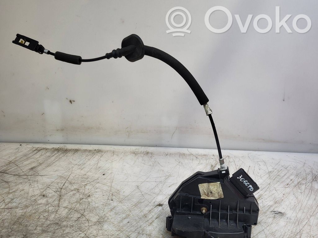Etuoven lukko   EM2AU21812CC