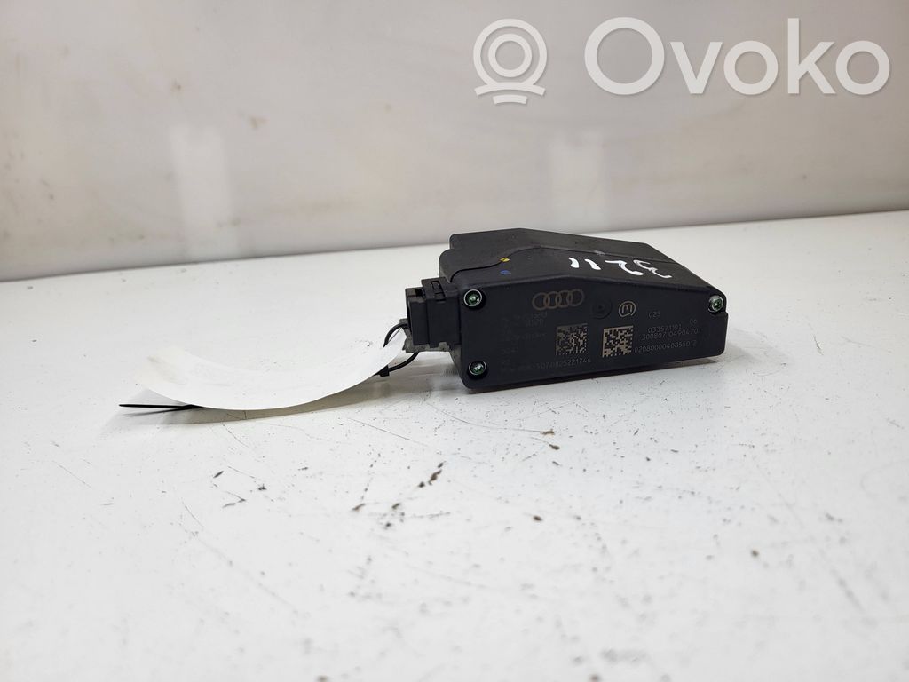 Ohjauspyörän lukitus   8K0905852D