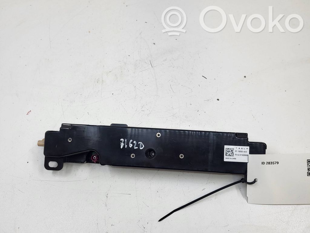 Tesla Model Y Bluetooth-antenni 