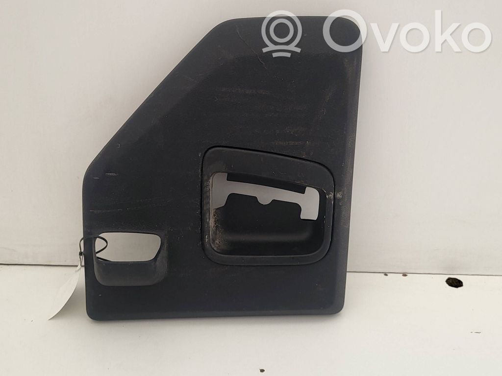 Opel Vivaro Moldura de la puerta corredera 