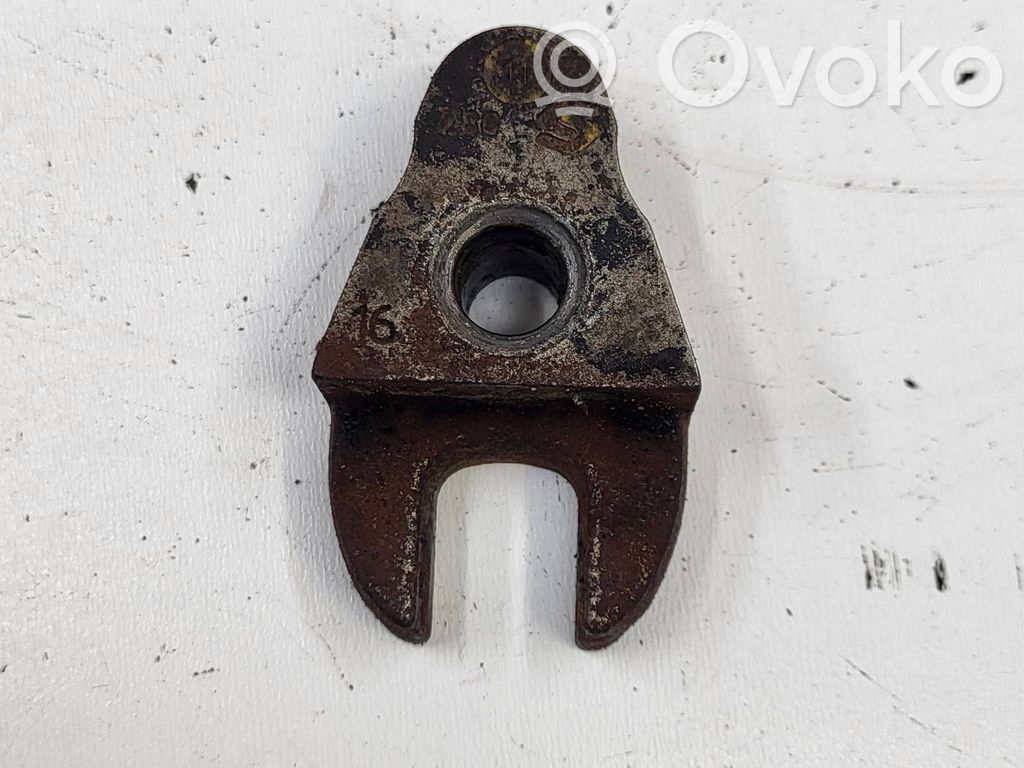 Ford C-MAX II Bridă fixare injector 