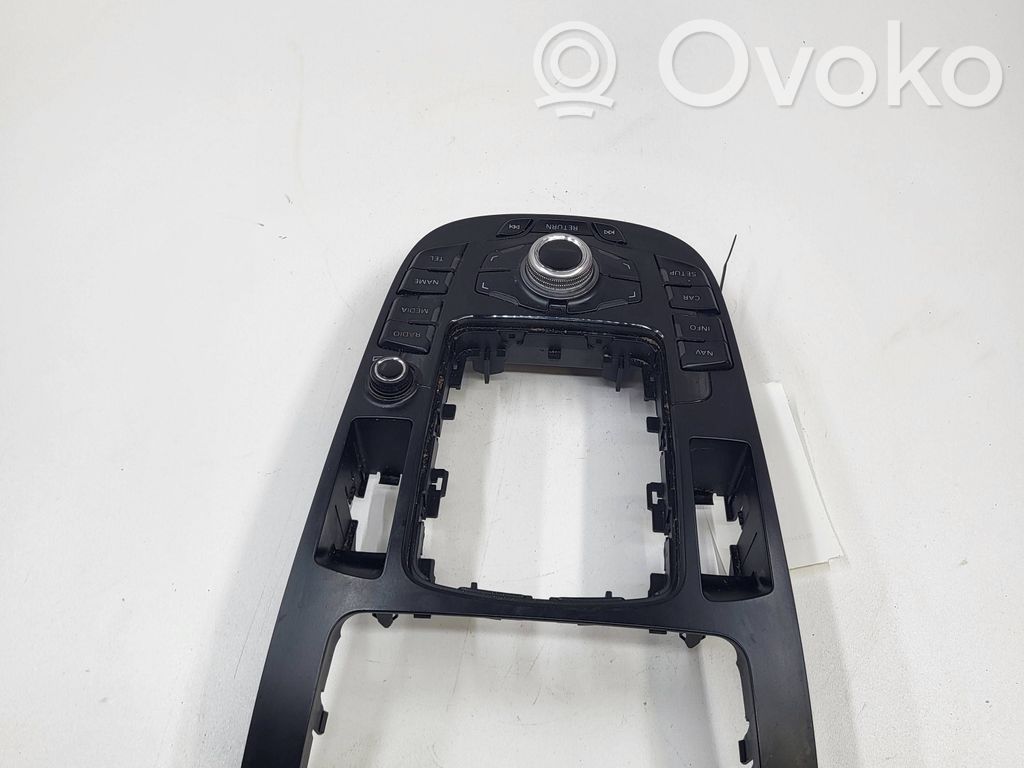 Panel radia   8T0919609