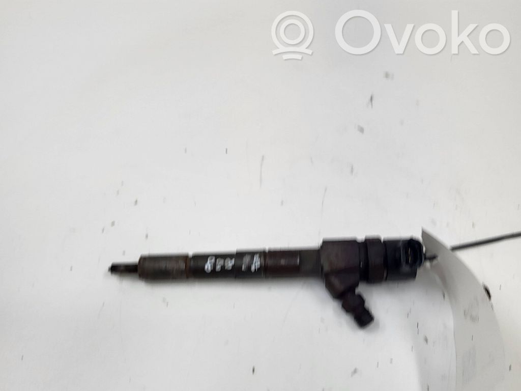Injector combustibil   0445110327