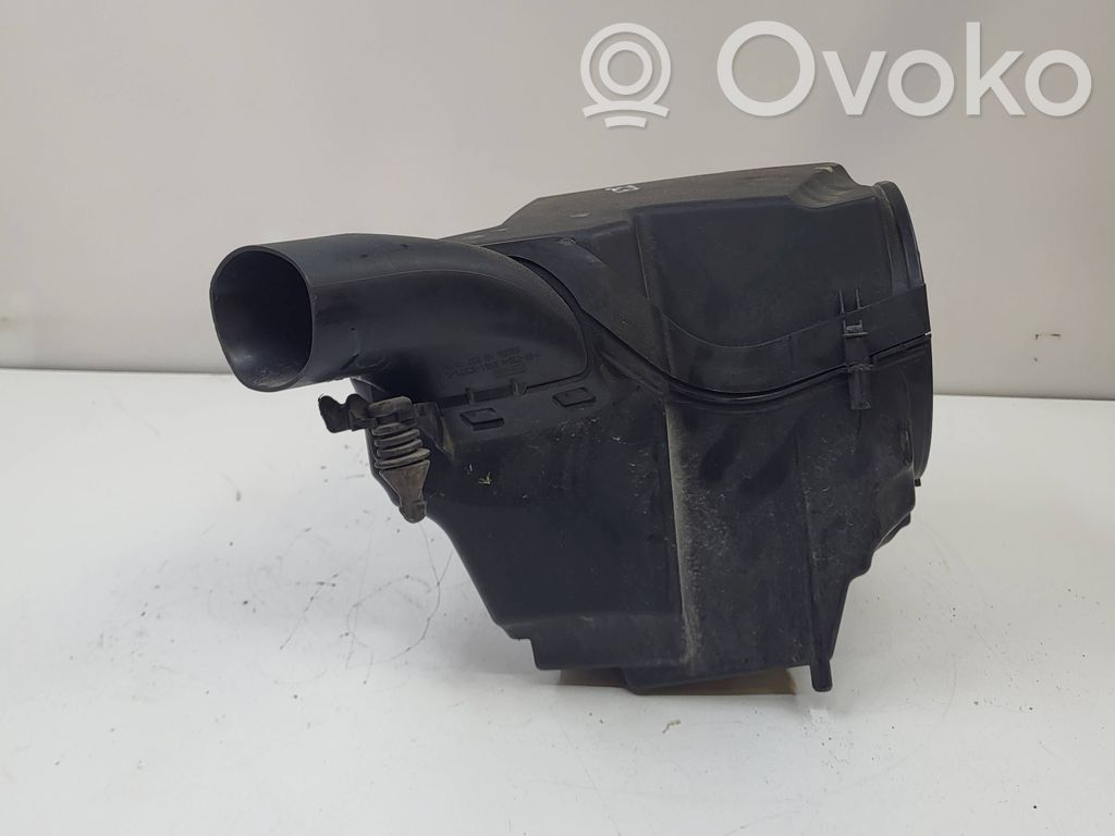 Ford Focus Cutie filtru aer