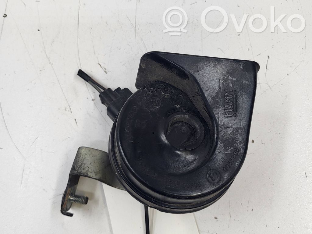 Volvo V60 Claxon 