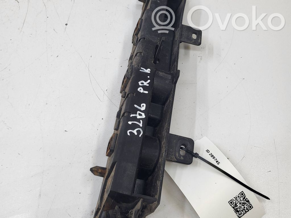 Citroen C5 Support de montage de pare-chocs avant