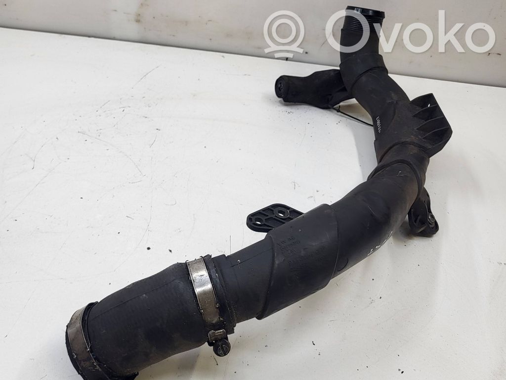 Volkswagen Tiguan Välijäähdyttimen letku