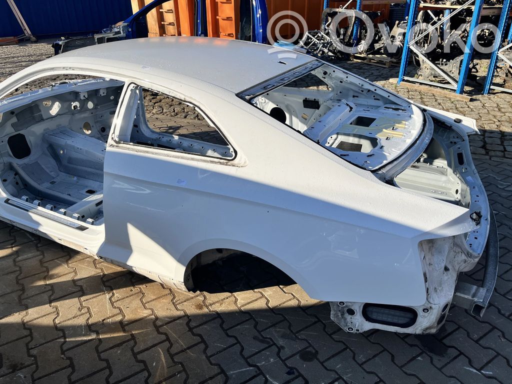 Aizmugurējais korpuss   VW31194,VW31194