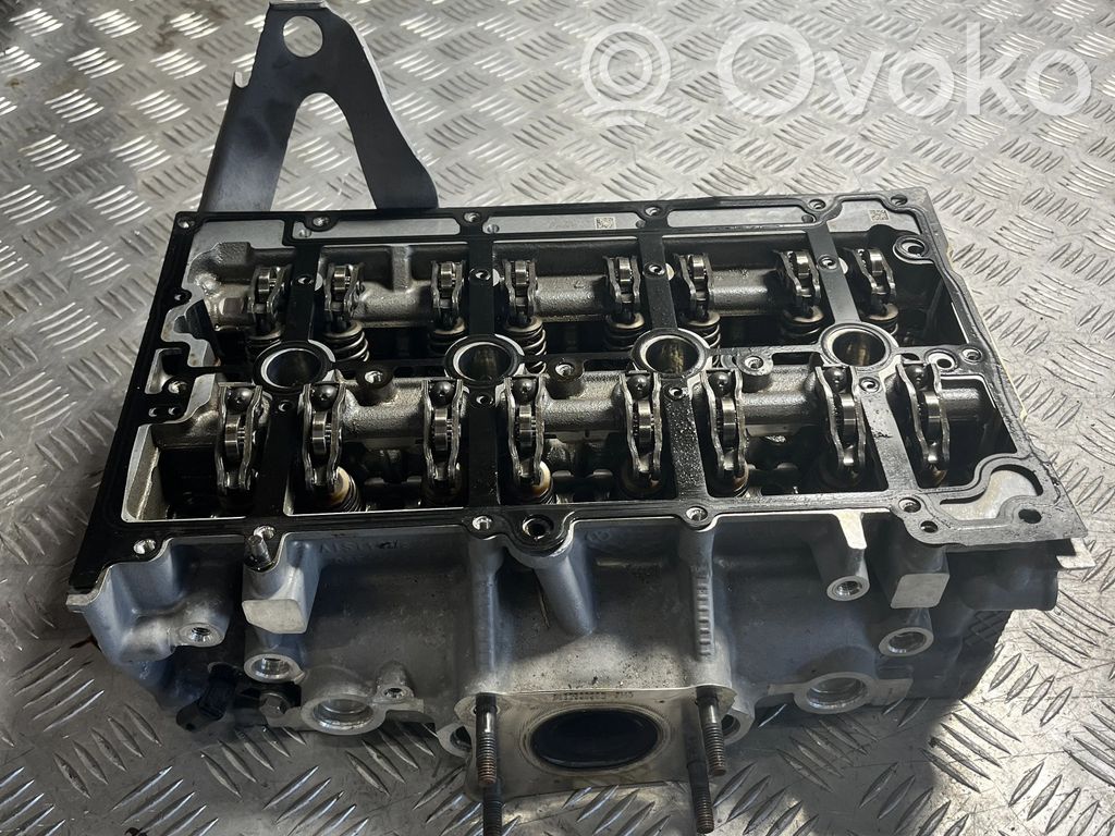Culata del motor   05E103404F05E063F,05E103404F05E063F