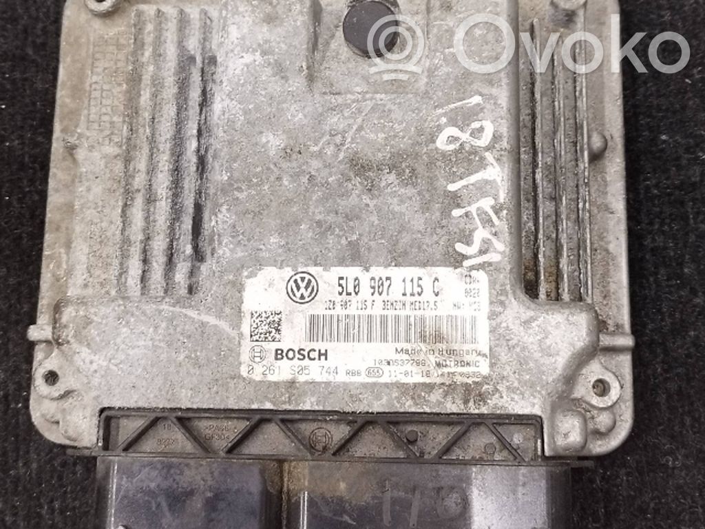 Skoda Yeti (5L) Engine control unit/module 