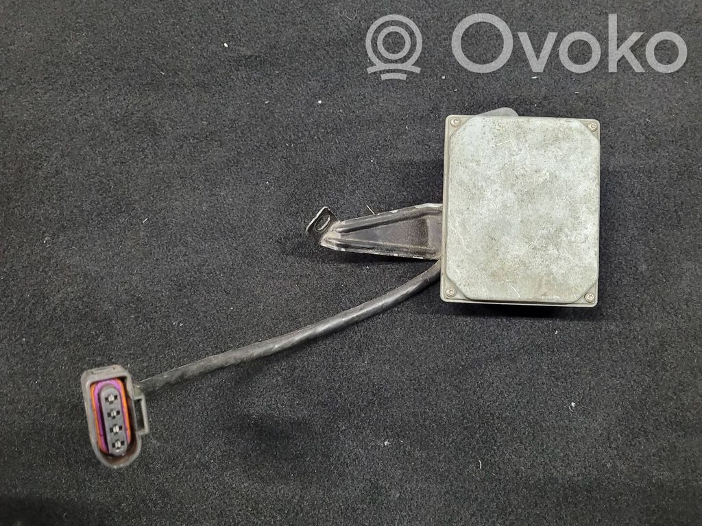 Audi TT Mk1 Xenon control unit/module 