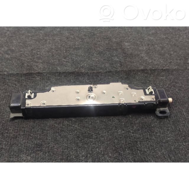 Bluetooth antenna   158560100C