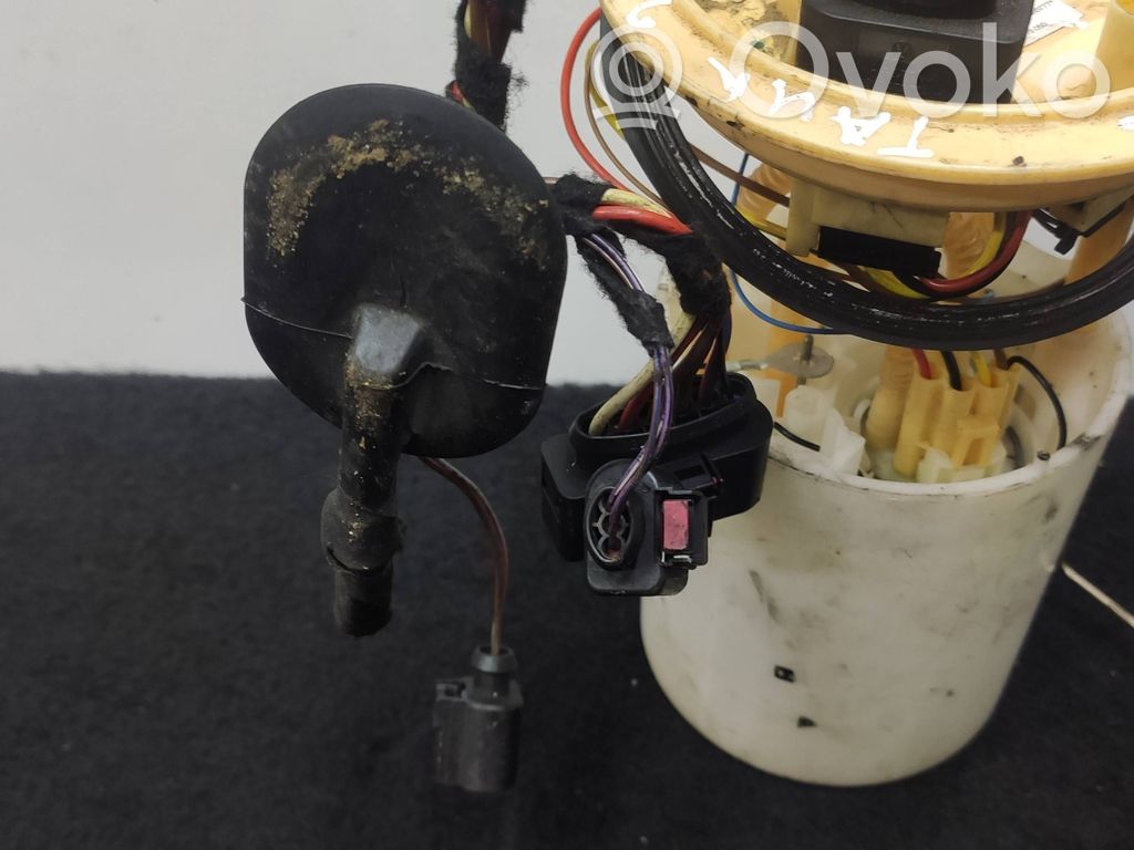 Volkswagen Touran III In-tank fuel pump 